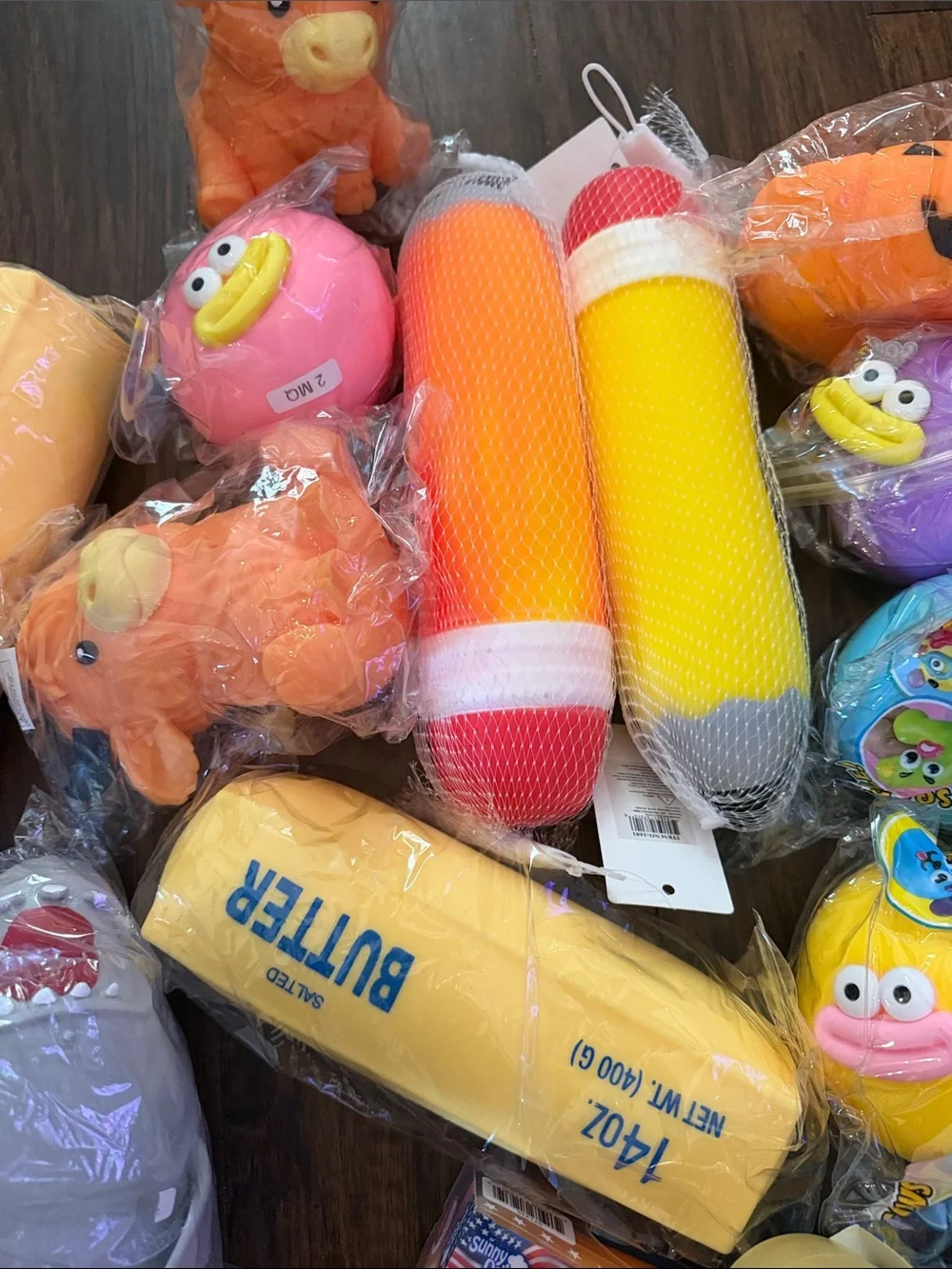 Squishy Toys for Anyone , Stress relief NIP, Price for one 1️⃣ 🧸